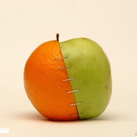 Orange VS Aple