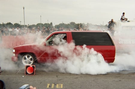 BLAZER BURNOUT - burnout, blazer, chevy, red