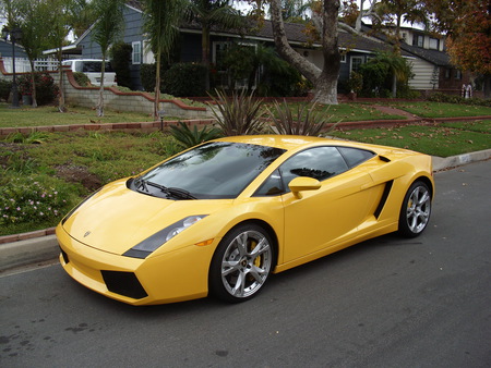 YELLOW LAMBO GALLARDO-2 - yellow, gallardo, lamborghini, outside