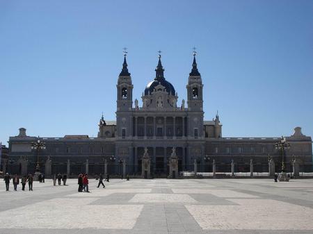 City center, Madrid - photograph, buliding, big, center, spain, city, architecture, madrid