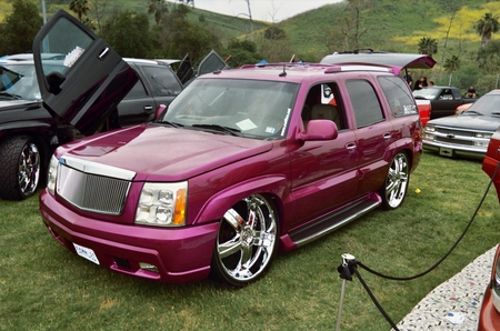 CADILLAC ESCALADE - purple, escalade, custom, outside, cadillac