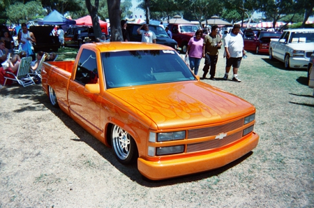 ORANGE CHEVY TRUCK - show, pickup, custom, chevy, outside, truck