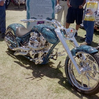 CUSTOM HARLEY