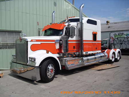 CLEAN KENWORTH - outside, clean, semi, hot, rig, truck, big