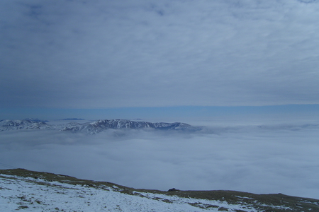 La ski - mountain tops, blue sky, clouds, snow