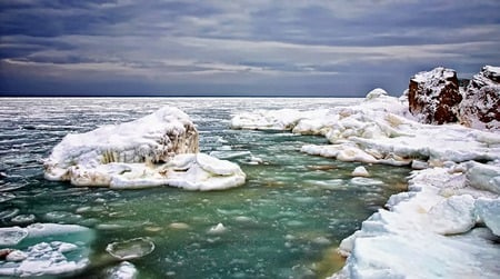 Winter's Majesty - ice, ocean, clouds, snow, water, sea, rocks