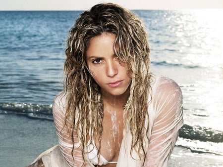 shakira - sexy, shakira, sea