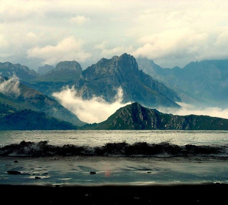 Lost Island for my friend Deejai - clouds, island, beautiful, dark, lost, sea, mist