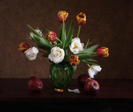 Still life-HDR - nice, photography, tulips, bouquet, still life, cool, hdr, apple, harmony, vase, fruit, beautiful, colors, tulip, flowers, flower, elegantly