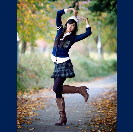 Heart 2 - pretty, heart, blue, legs, boots, asian model, face, korean, beautiful, girl, kim-ha-yul, nature, green, woman, model, female model, cute, asian