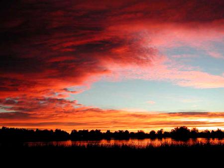 Red Sky - clouds, nature, blue, beautiful, sun light, red, sky