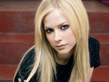 Avril Lavigne - lavigne, avril, actress, girl, hot