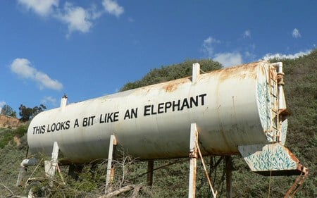 Banksy Tanker - elephant, banksy, graffiti, los angeles, art