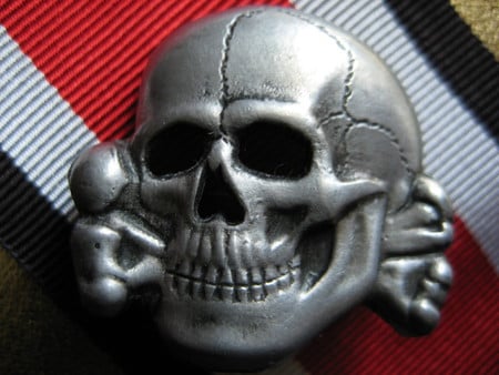 Skull 'n Bones - skull, cross-bones, abstract, photography, ribbon