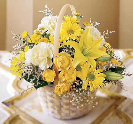 Sunny bouquet - babys breath, sunflowers, roses, bouquet, basket, lillies, white, yellow, flowers