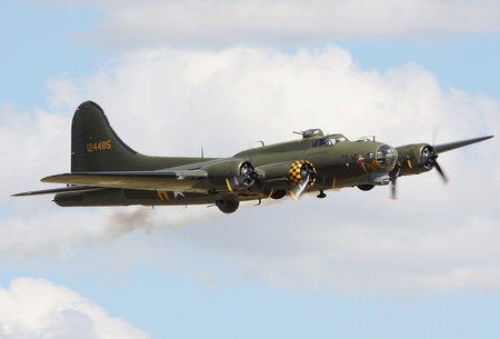 Boeing B-17 Flying Fortress - flying, fortress, boeing, war, ww2, usaf, bomber, b17