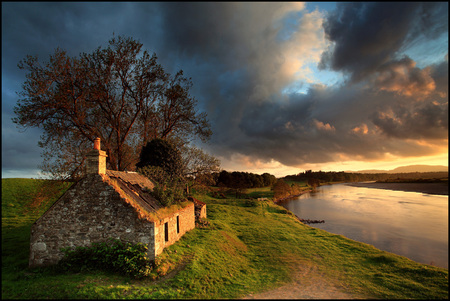 Threatening sky - beauty, sky, places, water, storm, white, reflection, clouds, green, tree, house, grass, lake, landscape, nature, isolated, blue, beautiful, threatening