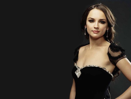 Rachael Leigh Cook - brown, cook, rachael, face, brunette, leigh, vegas, beautiful, hot, girl, hair, pussycats, las, babe, josie, shes, all, woman, sexy, that