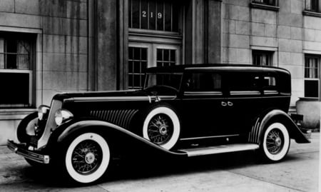 1934 Duesenberg - 1934, white, automobile, antique, car, duesenberg, black, classic