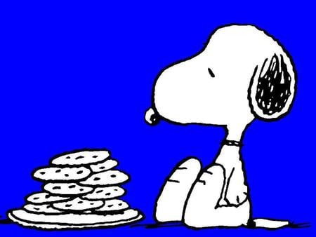 Snoopy! :) - pic, colour, blue, image, dog, comic, snoopy, funny, old, cookies, background, wall, wallpaper