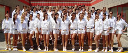 eeny meany mineo which one shall.... - shorts, pr babes, legs, beauty, pit lane ladies