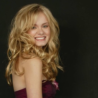 Sara Paxton