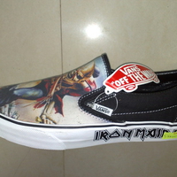 shoe,IRON MAIDEN,eddie,black,white,yellow,red ,blue