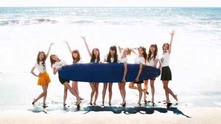 Girls' Generation SNSD - dancer, beach, beautiful, singer, girls, group, surfboard, pop, korean