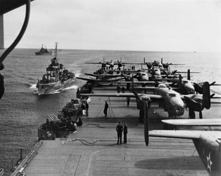 North American B25 Mitchell - ww2, navy, nort, american, cruiser, mitchell, gwin, us, light, doolittle, bomber, carrier, destroyer, war, b25, hornet, nashville, raid, uss