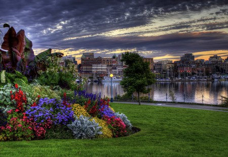 CITY OF GARDENS - flowers, hdr, city, gardens