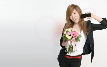 Taeyeon SNSD - girls, girl, generation, pretty, beautiful, korean, flowers, asian