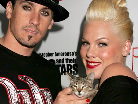 Pink~n~Carey Hart - singer, carey hart, love, kitty cat, pink