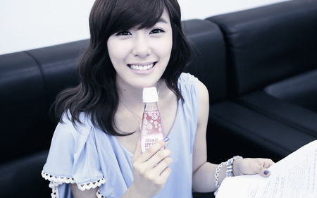 Tiffany SNSD - snsd, dancer, girl, korean, singer, tiffany, pretty, girls generation, so nyuh shi dae, beautiful, cute, group, pop