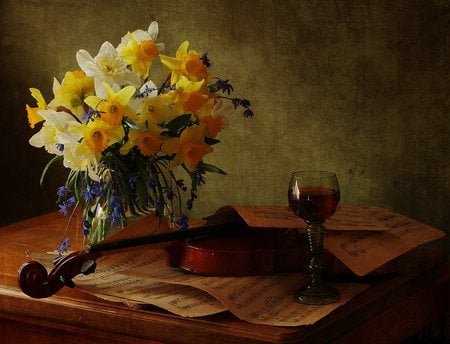 still life - daffodils, photo, flowers, music, wine, old, nice, notes, beautiful, violin, photography, cool, still life, flower, bouquet, harmony, cup