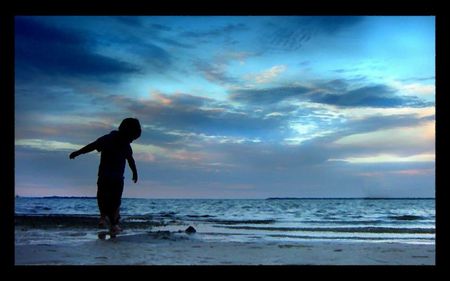 Discovery - clouds, blue, beach, silhouette, discovery, ocean, sand, boy, waves, sky