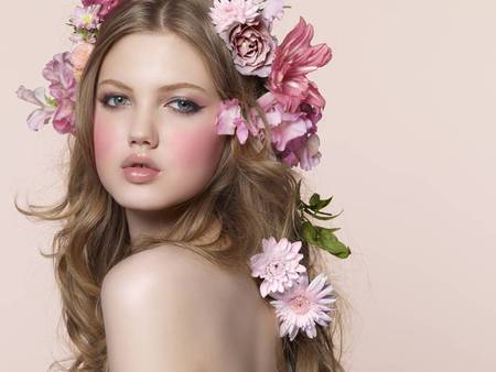 Lindsey Wixson - face, lindsey, lindsey wixson, wixson, girl, flowers, model