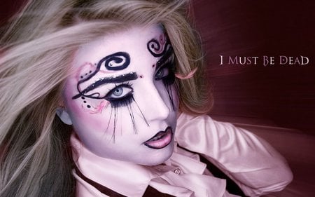 Circus Leader:I must be Dead - lonely, emo, sad, make up, girl, alone