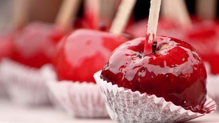 Juicy apple - delicious, tasty, red, macro, dessert, icing, apple, fruits, candy