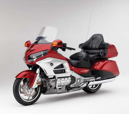 2012-goldwing - nice, super, romance drive, red