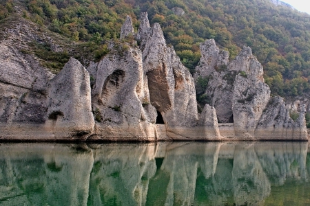 The Wonder Clif - photography, water, black sea, clif, bulgaria, rocks, coast, nature, forest, sea, photo