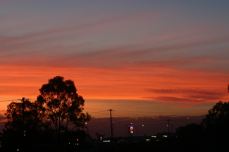 Orange Sunset - sunset, isirational, awsome, just before a lunar eclipse