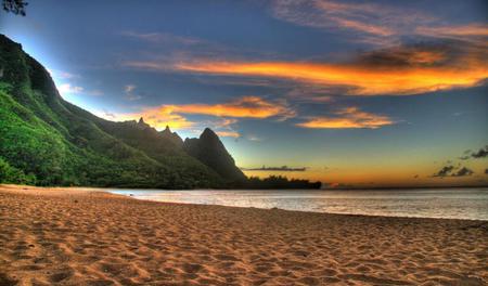 Sunset-on-the-beach. - nature, sky, beach, beautiful, clouds, sunsets