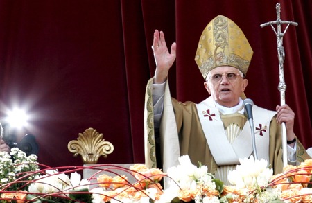 Easter blessing from the Pope - blessing, pope, rome, tradition, easter, happy easter, holiday, happy eastern, traditional, xxl, eastern, holly day, italy