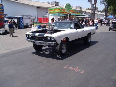 ELCAMINO - hot rods, autos, custom, chevy, sunny, chevrolet, show, hotrod, elcamino, outside, cars