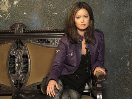 Summer Glau - summer glau, summer, jacket, glau, chair