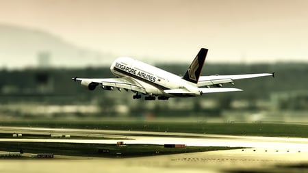 Singapore Airlines - 777, clouds, aircraft, boeing, plains, sky