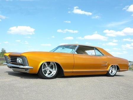 Buick Riviera in gold - lowrider, gold, buick, riviera