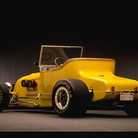 Yellow hot rod