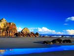 Beach-of-black-sand