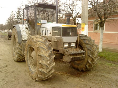 Lamborghini R1606 tractor - agricultural vehicle, r1606, lamborghini, tractor